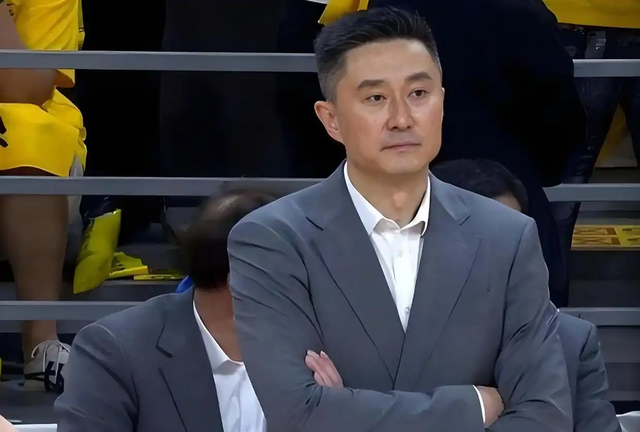 世界杯高清版本-辽粤大战广东惨败凸显一奇葩现象：全明星MVP爆砍0分三分王打铁